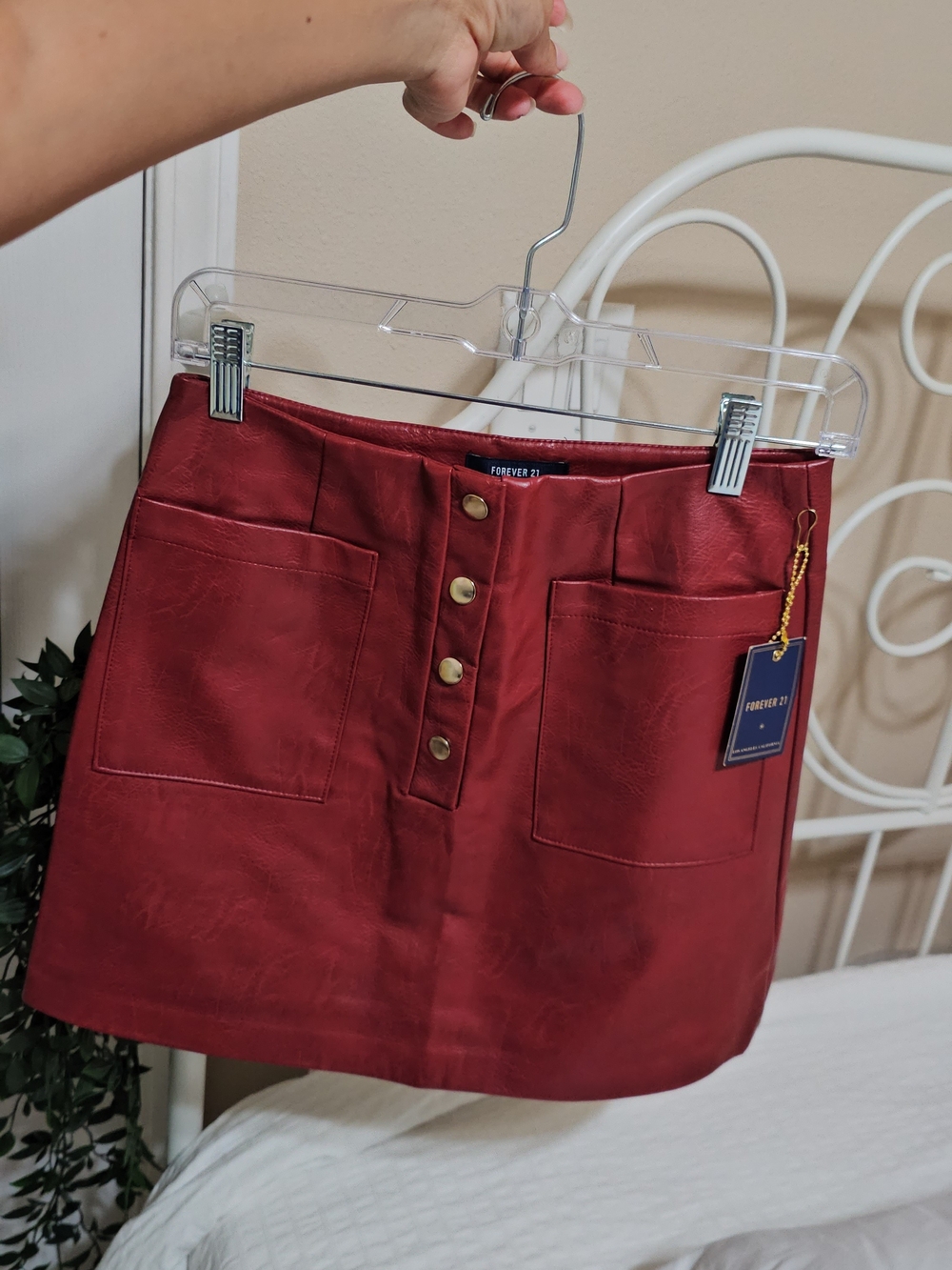 Forever 21 Faux Leather Button-Front Mini Skirt in Burgundy